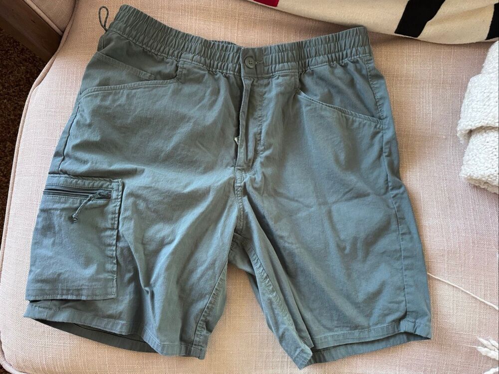 Patagonia M organic cotton men’s cargo hiking shorts green sage outdoor activewe
